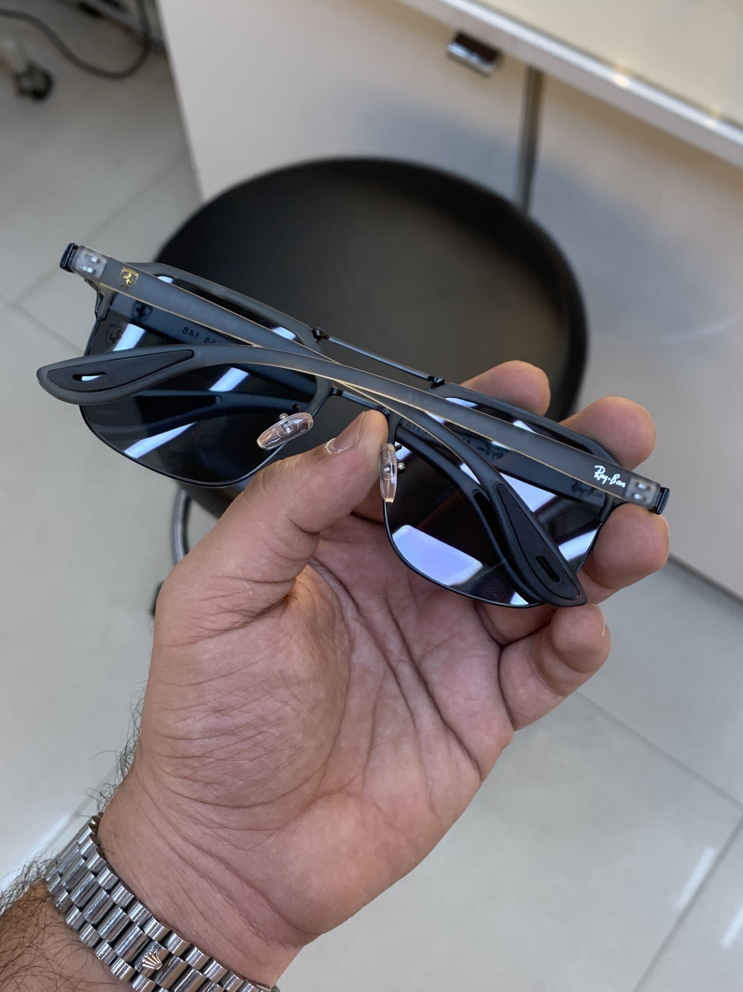 Ray Ban All Season Special New Design Master Pcs Sunglasses For Unisex.