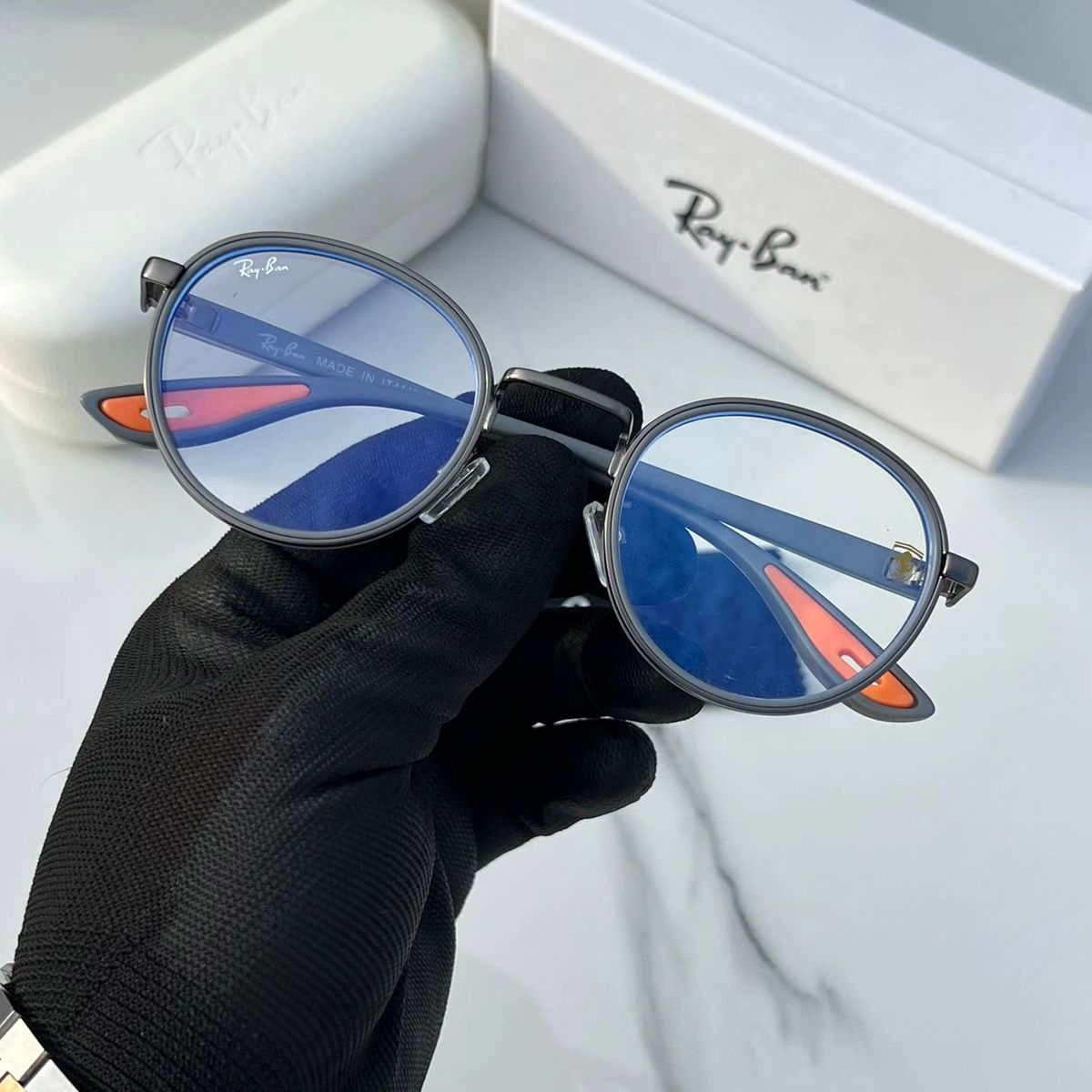 RAY-BAN Black &Round Panto Trendy Hot Favourite Wintage Sunglass For Unisex.