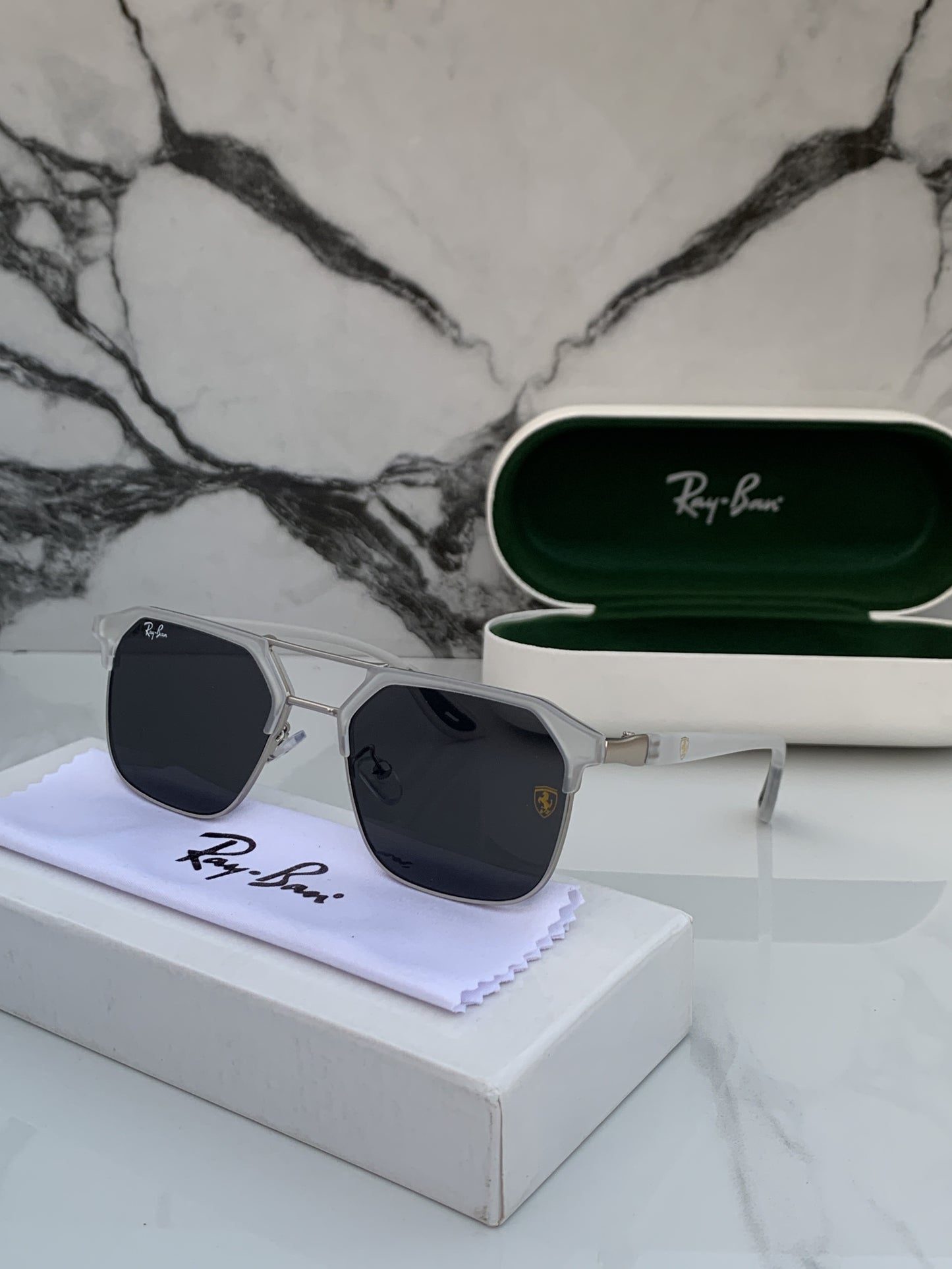 Ray Ban Fancy Sunglass For Daily Causal Evergreen UV Protected For Unisex