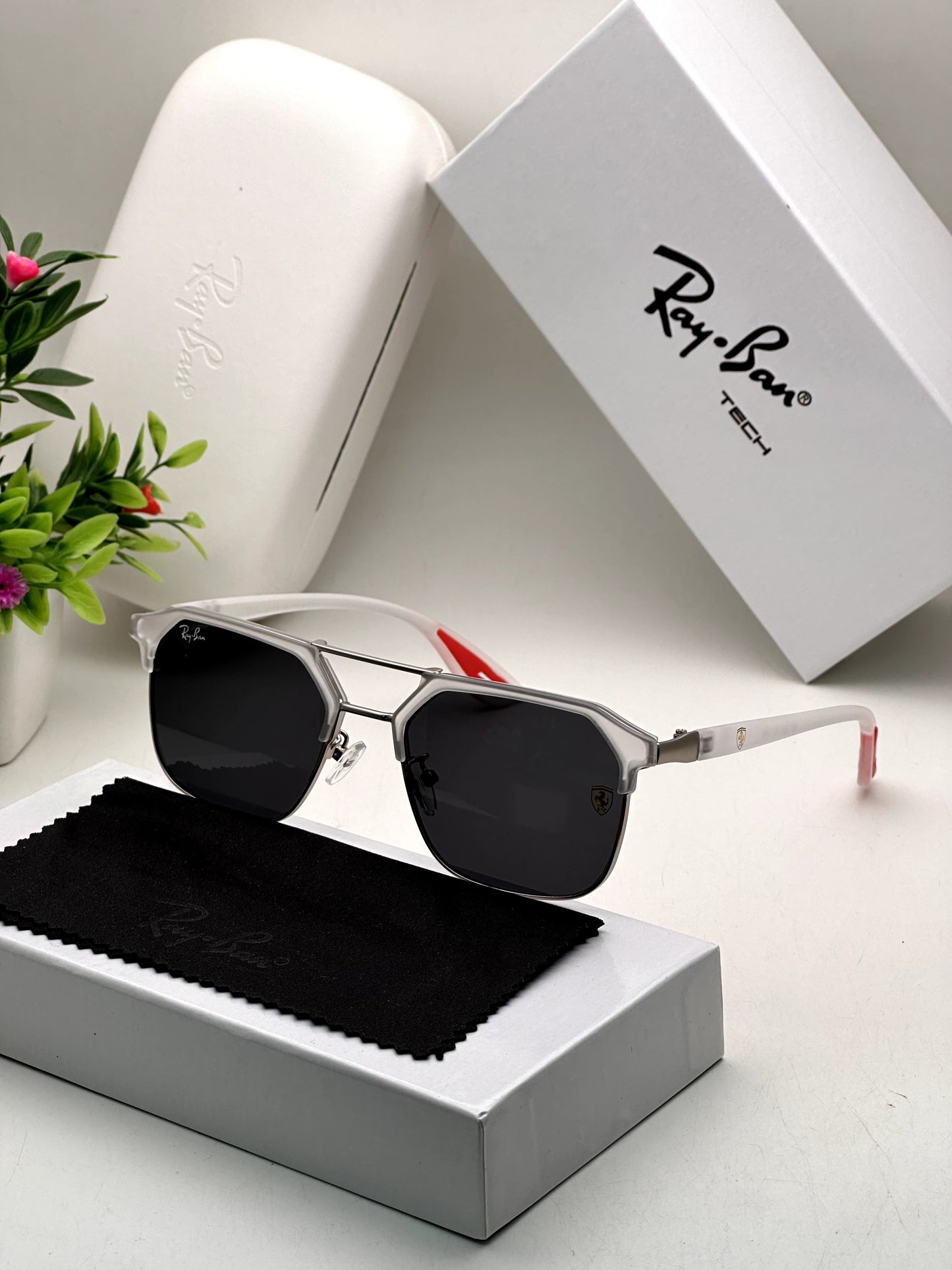 Ray Ban Fancy Sunglass For Daily Causal Evergreen UV Protected For Unisex