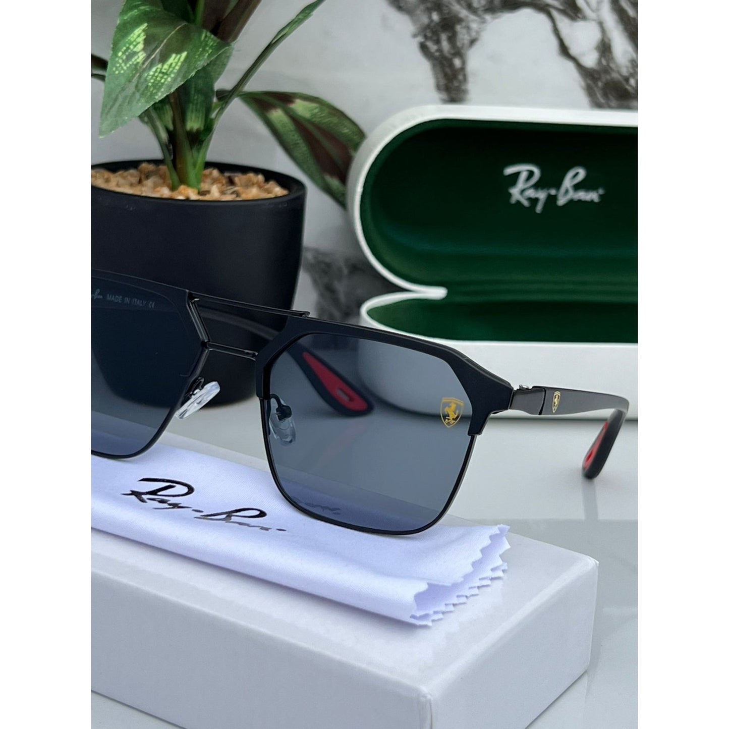 Ray Ban Fancy Sunglass For Daily Causal Evergreen UV Protected For Unisex